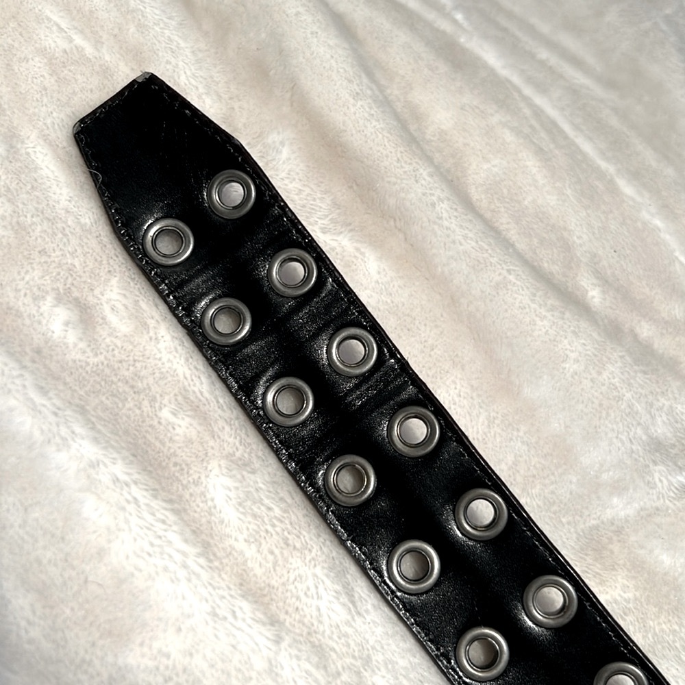 👖 VINTAGE GENUINE BROWN LEATHER SILVER & SILVER RIVETED BELT Women’s 36 - Picture 8 of 10